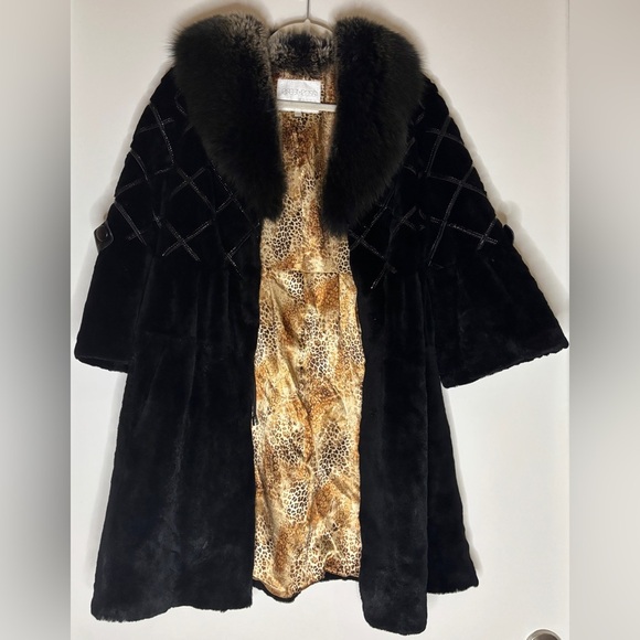 Rossi Black Rabbit Fur Coat – Fox Collar, Vintage Glam Statement size 40 - Picture 8 of 8